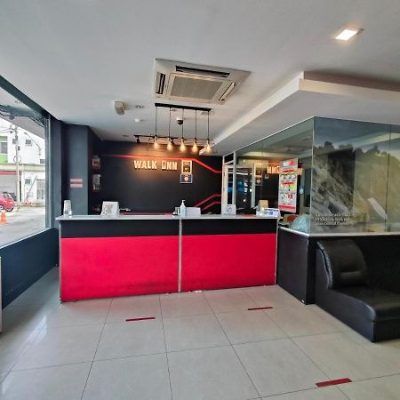 Walk Inn Miri Ngoại thất bức ảnh