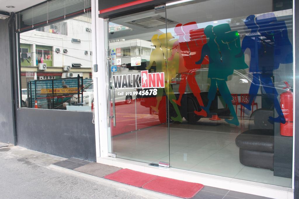 Walk Inn Miri Ngoại thất bức ảnh
