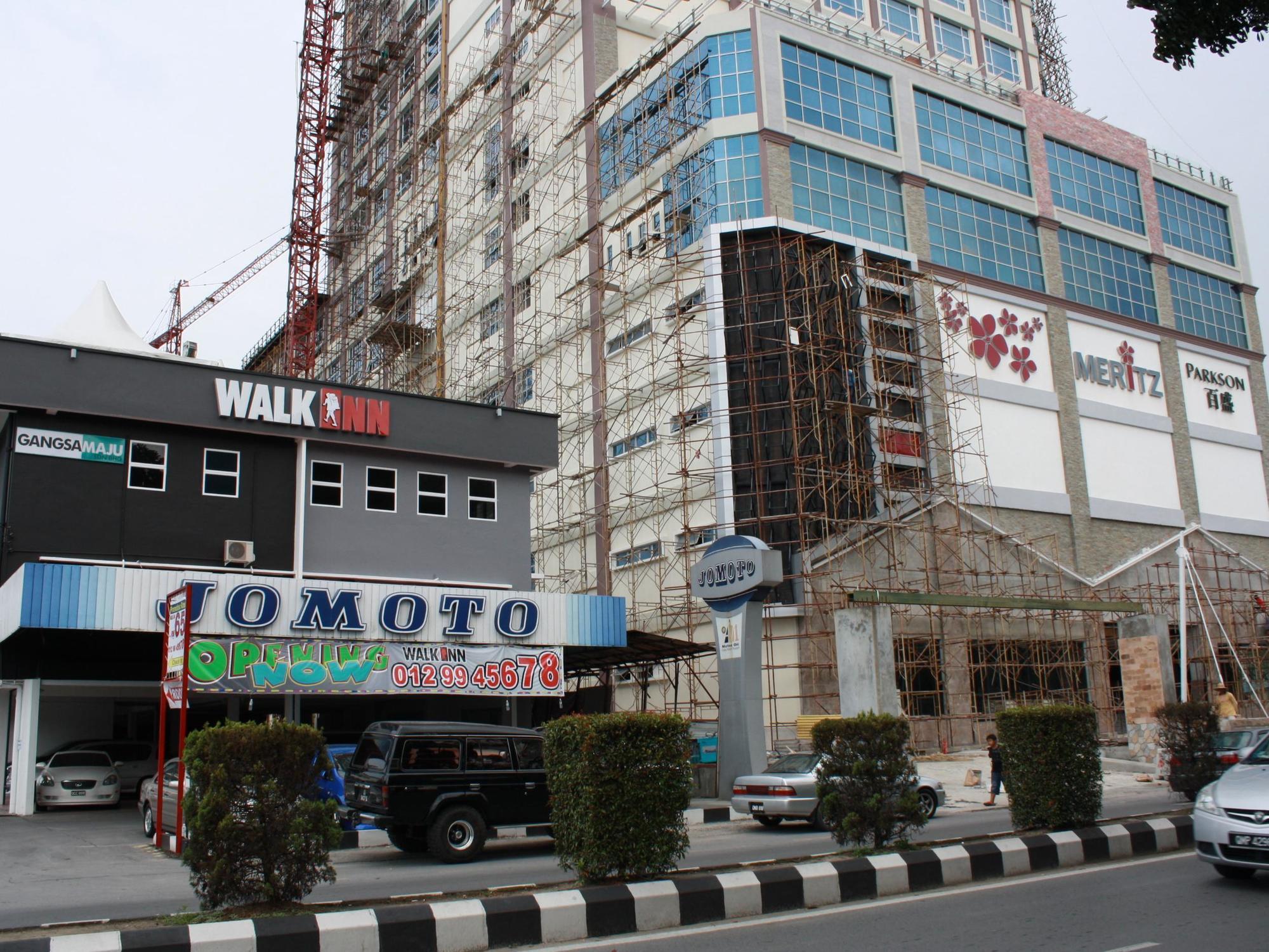 Walk Inn Miri Ngoại thất bức ảnh